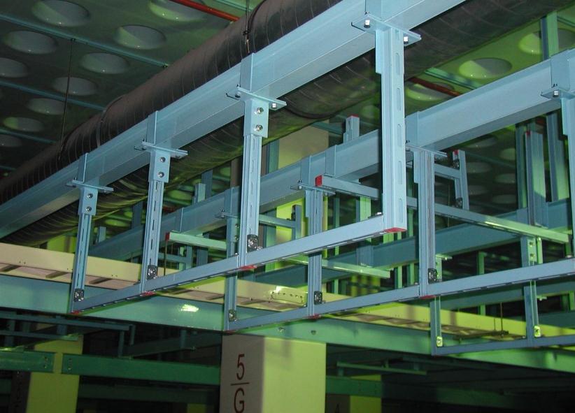 抗震支吊架安装施工现场摄图