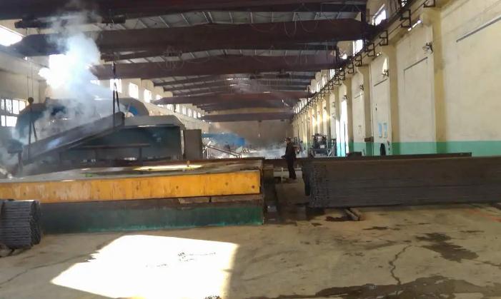 云南恒境抗震支架防腐处理车间摄图